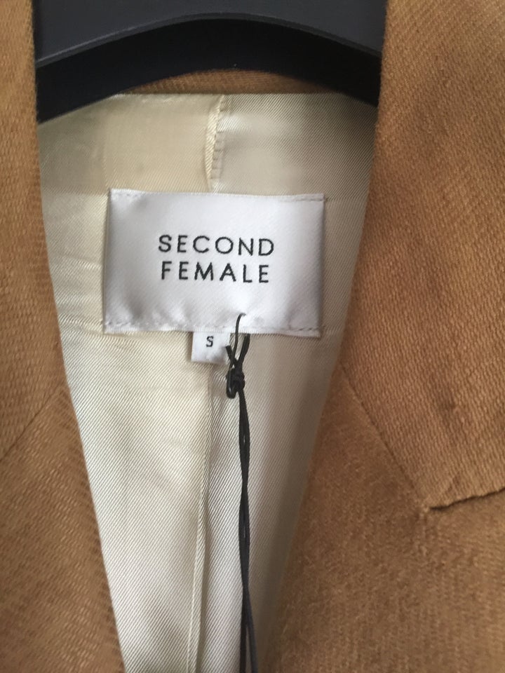 Vest, WAISTCOAT, "SECOND FEMALE"