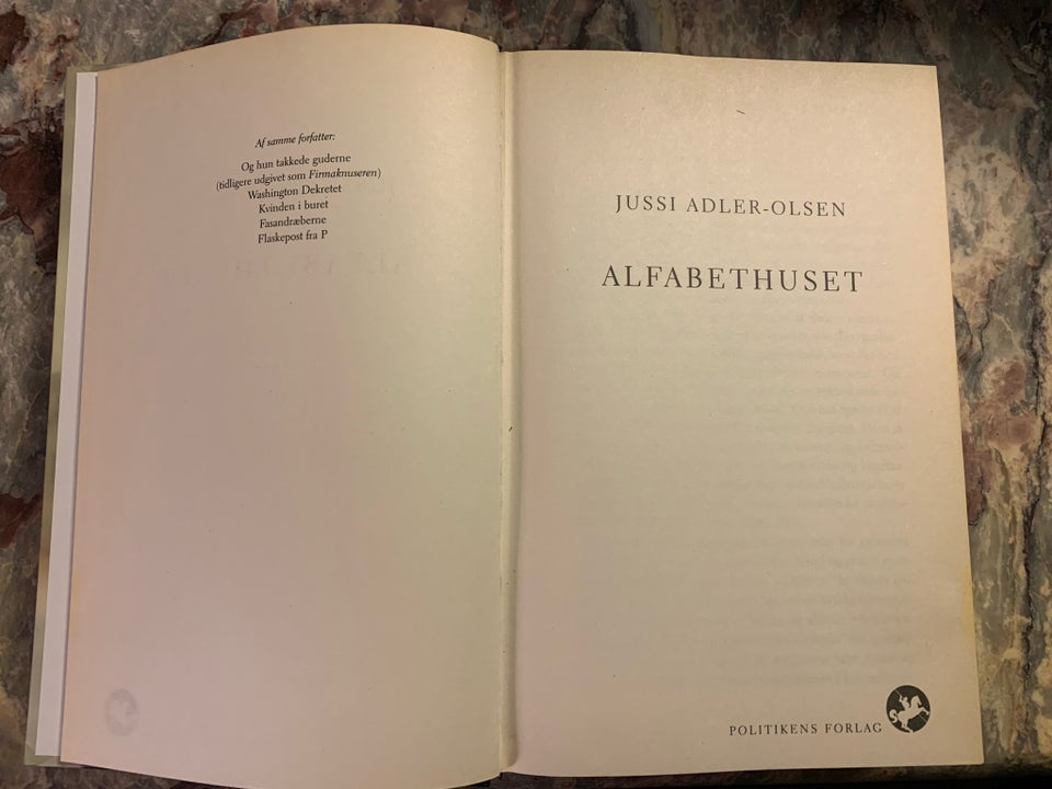 Alfabethuset, Jussi Adler-Olsen,