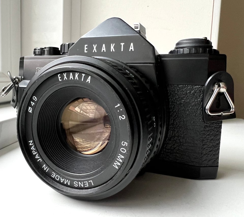 Exakta, Exakta HS-1 SLR kamera med 2