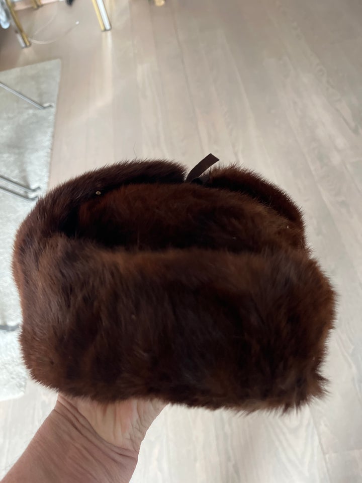 Hat, Mink, Mink