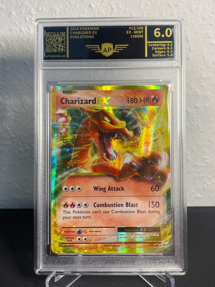 Samlekort Charizard EX HOLO 2016