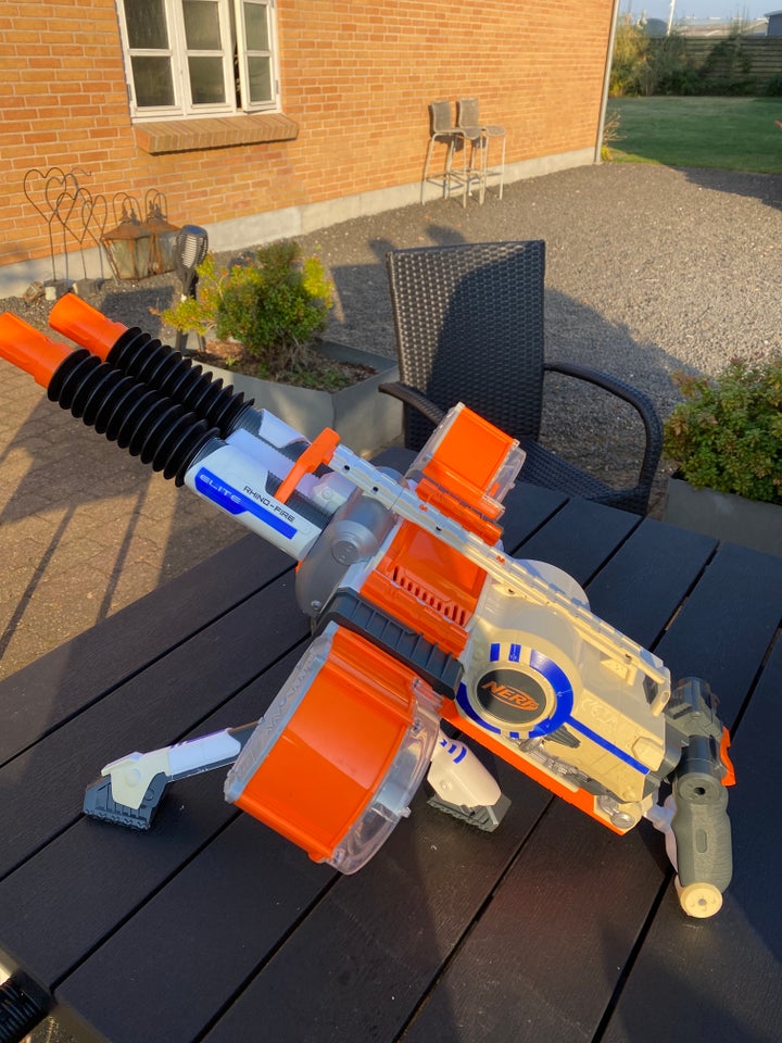 Nerf gun, Nerf rhinofire