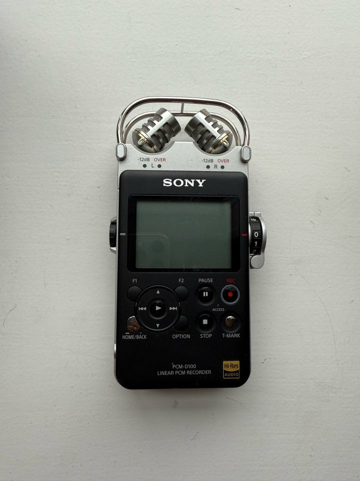 MP3 recorder, Sony, PCM-D100