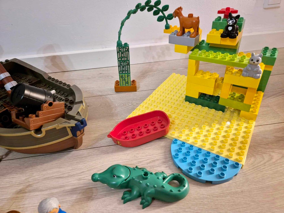 Lego Duplo, Forlist piratskib