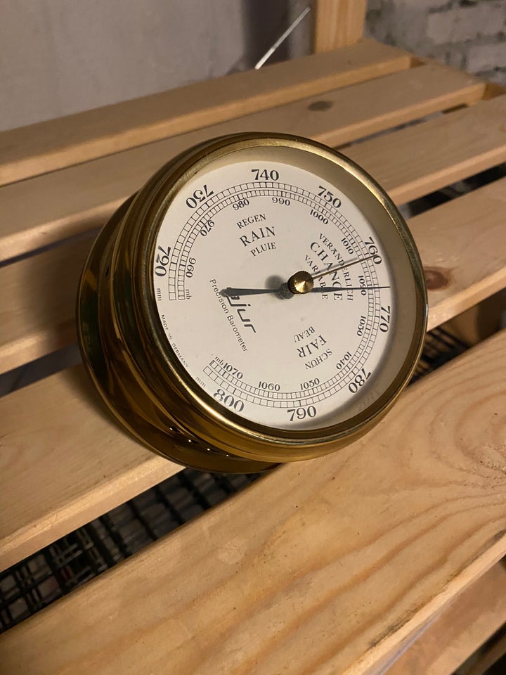 Barometer, Ajur