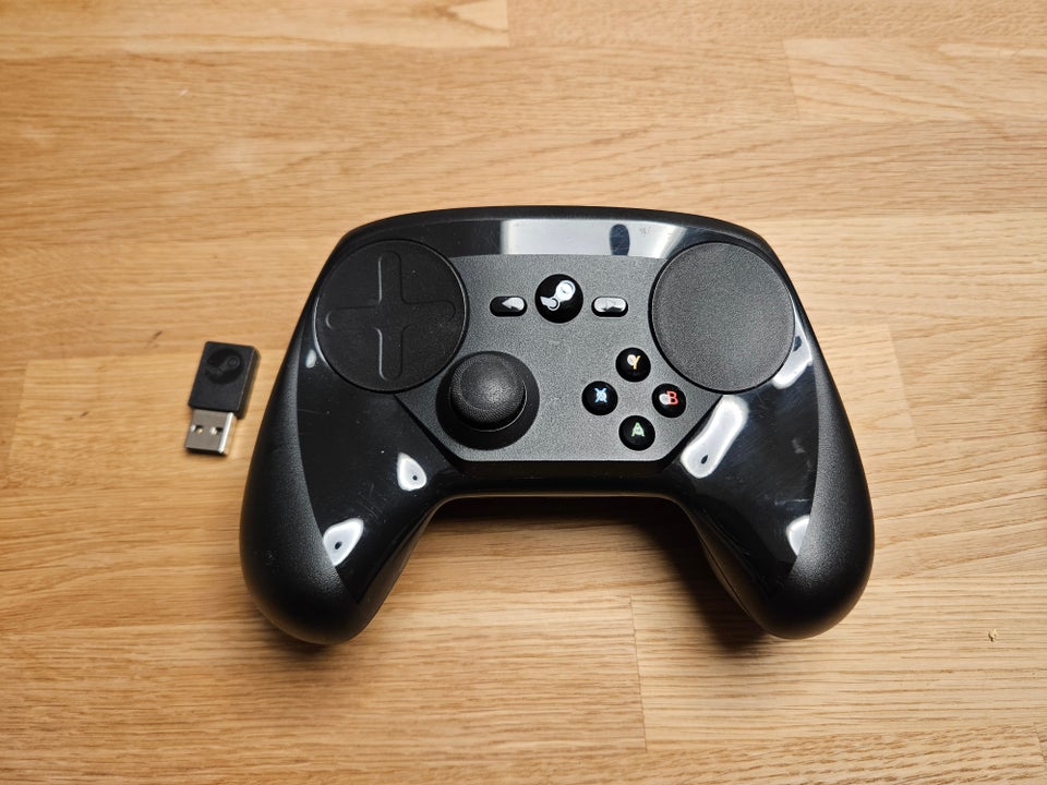 Andet, Steam Controller, God