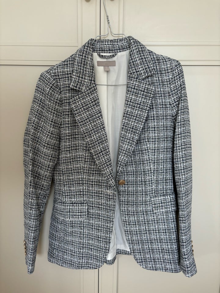 Blazer, str. 34, HM