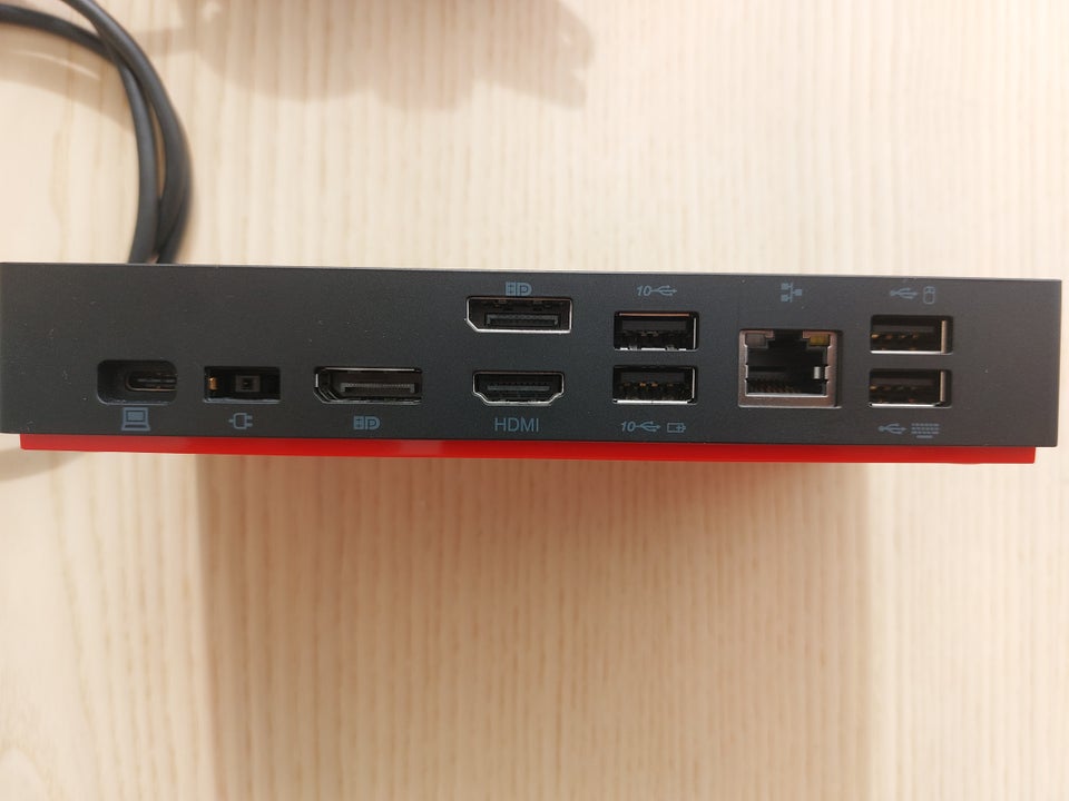 Lenovo Thinkpad USB-C dock. Ny!,