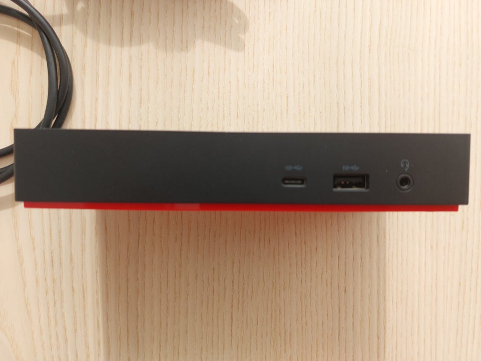 Lenovo Thinkpad USB-C dock. Ny!,