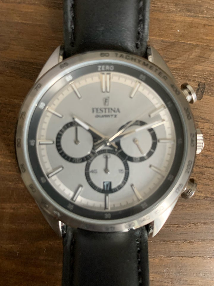 Herreur, Festina