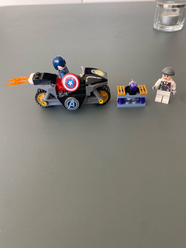 Lego Super heroes, LEGO Marvel