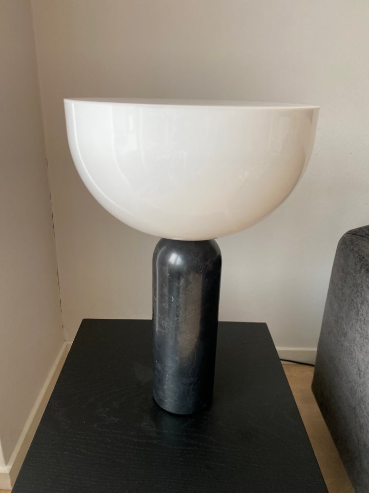 Lampe, New works