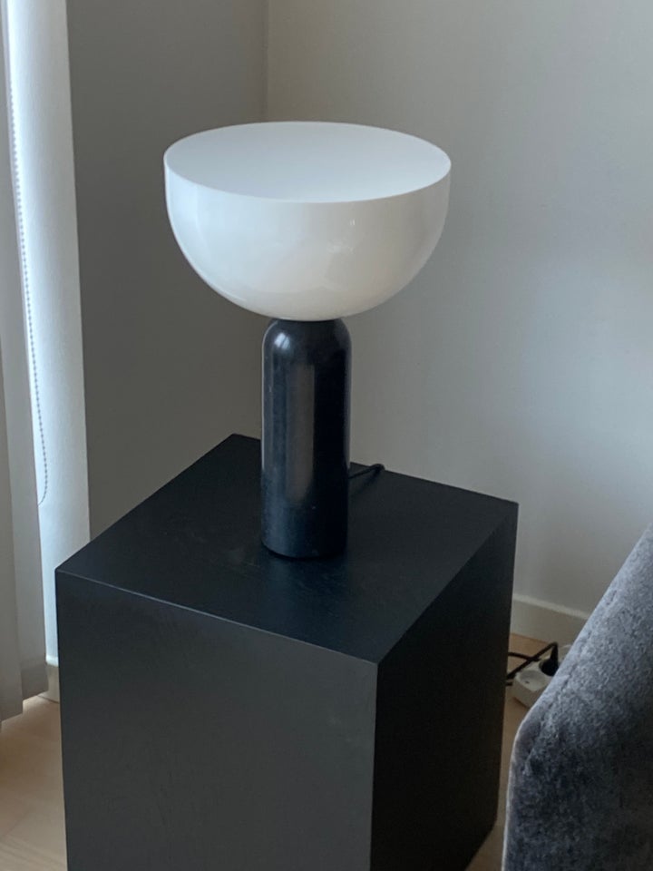 Lampe, New works