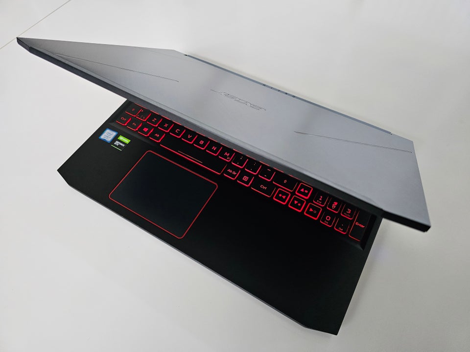 Acer Nitro 7