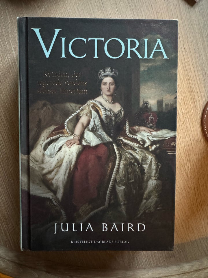 Victoria, Julia Baird, emne: