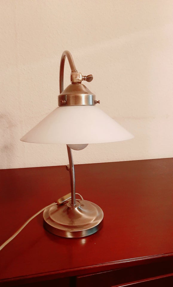 Anden bordlampe