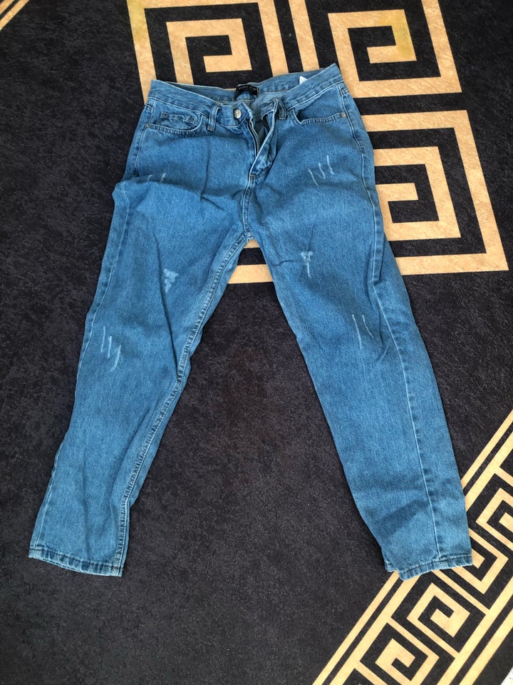 Jeans, Dobre jeans, str. 42