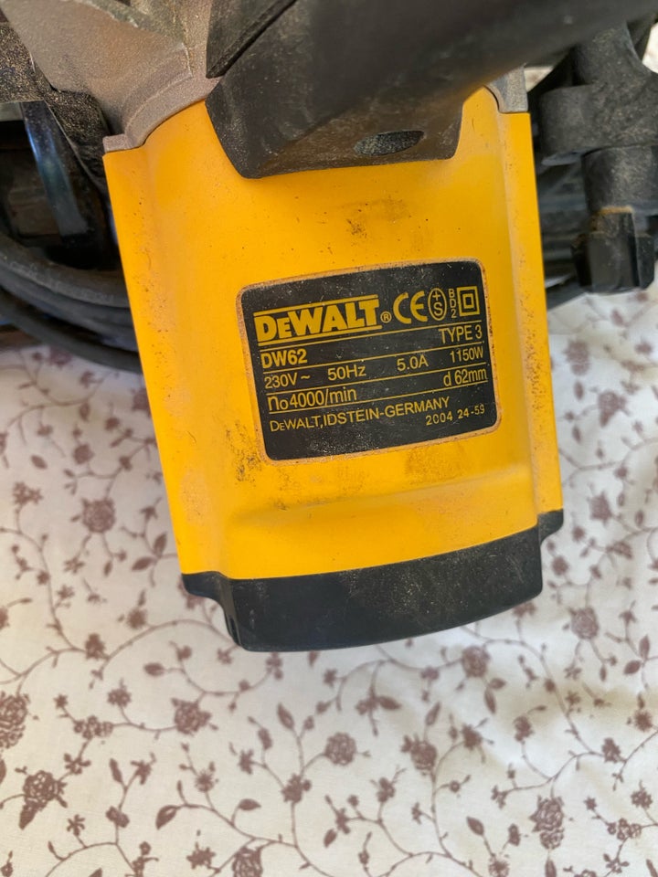 Stiksav, Bosch - Rundsav DeWALT