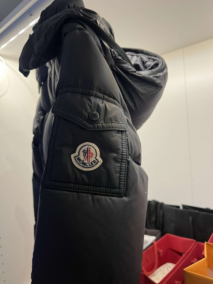 Jakke str 36 Moncler