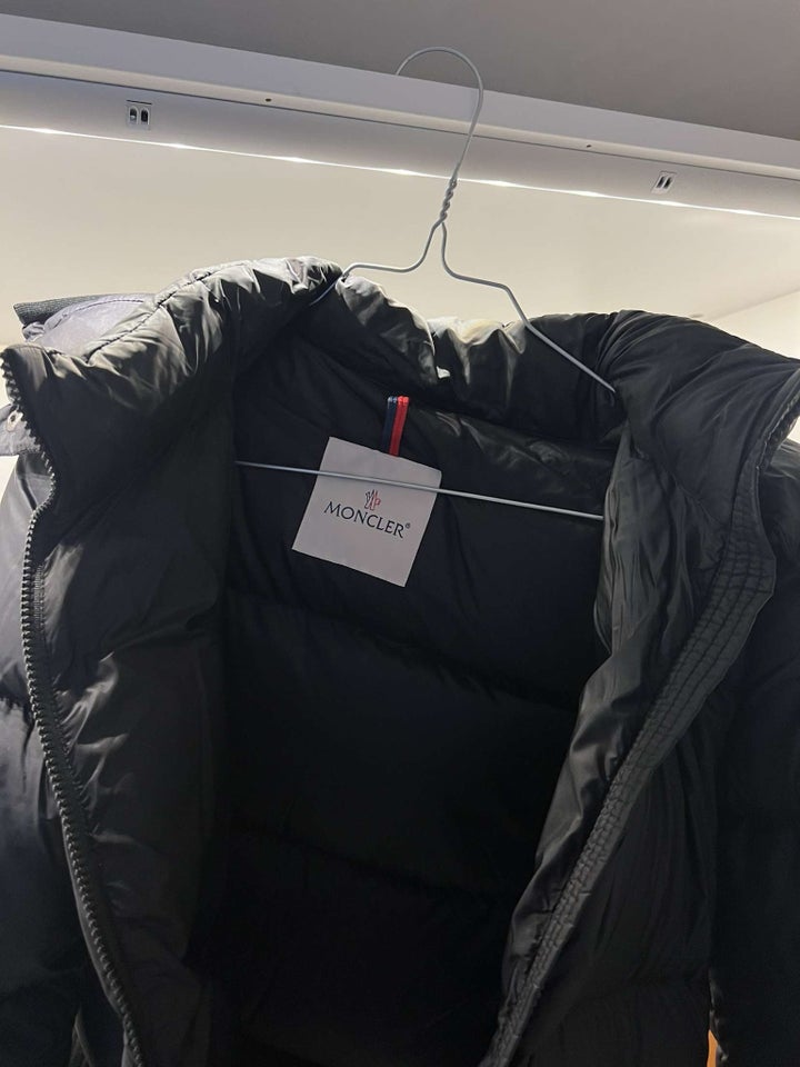 Jakke str 36 Moncler