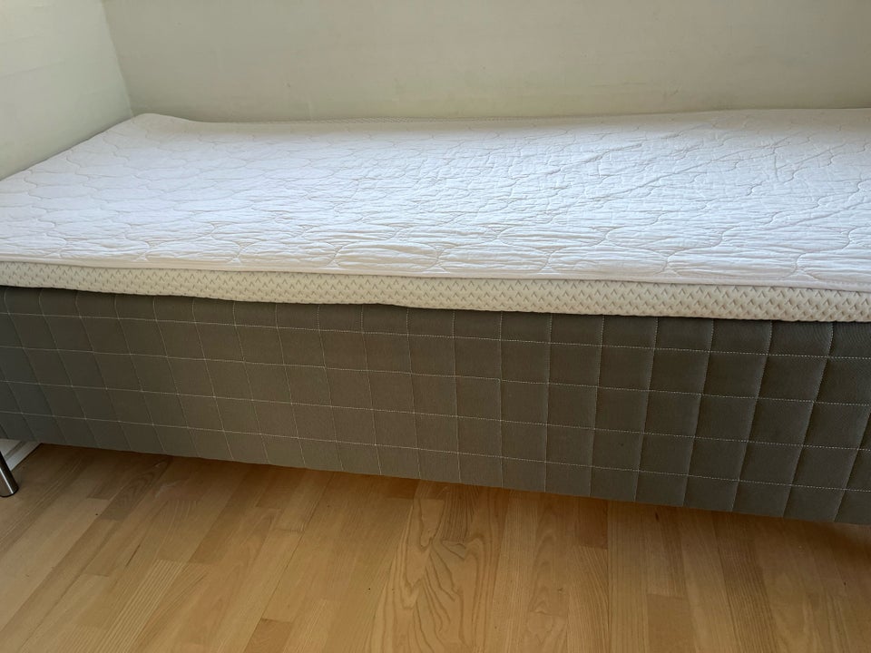 Boxmadras, Ikea , b: 90 l: 200