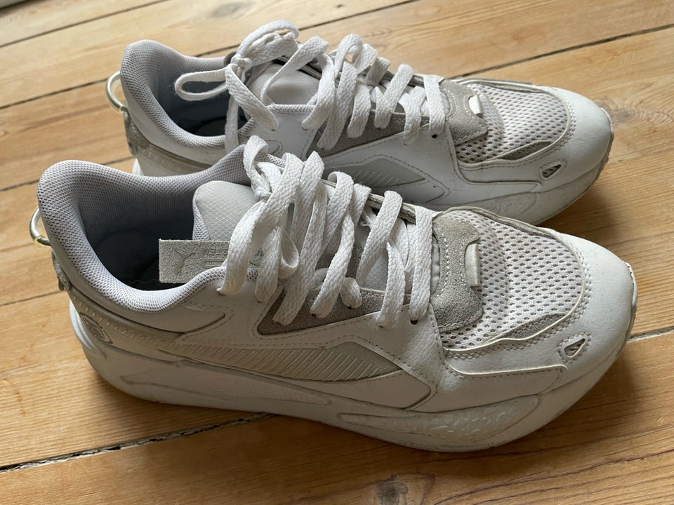 Sneakers, str. 41, Puma