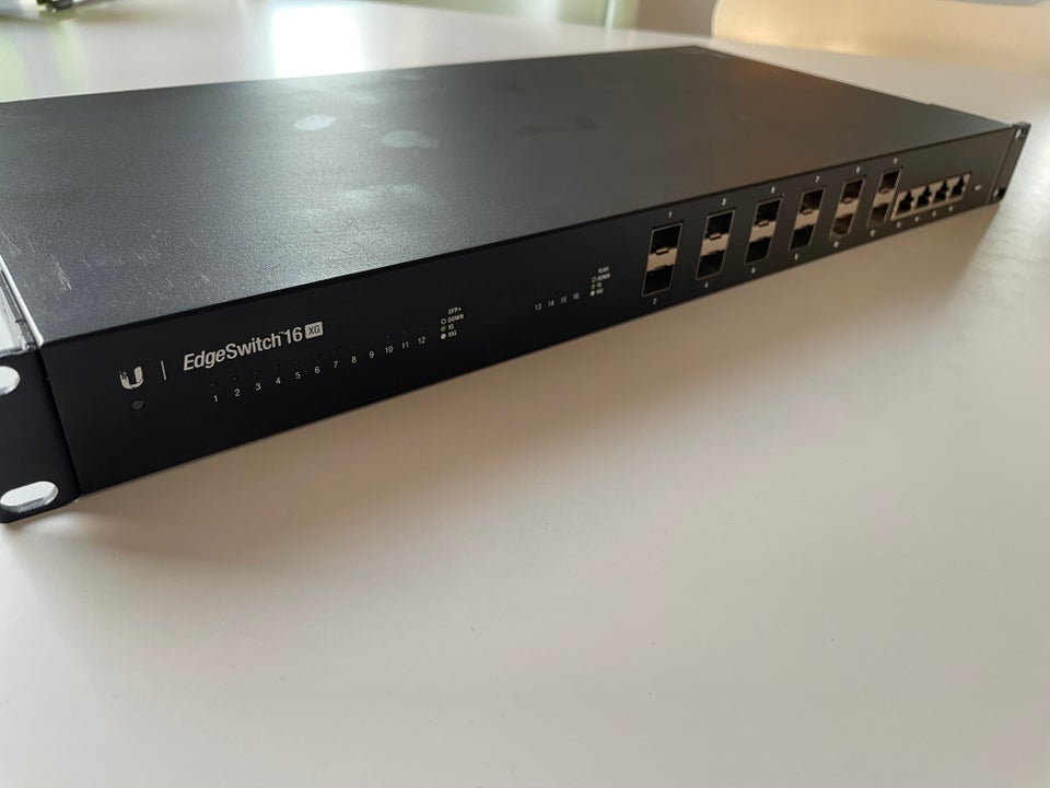 Switch, Ubiquiti EdgeSwitch