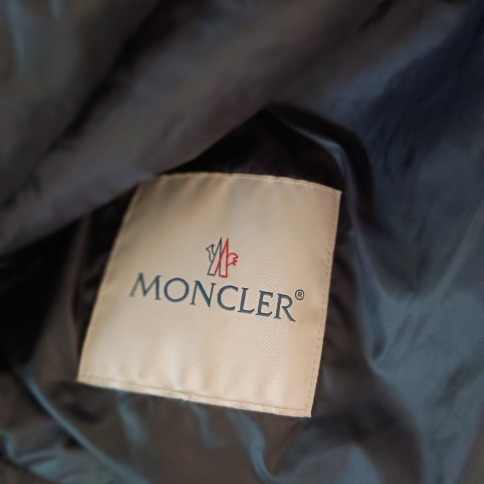 Moncler