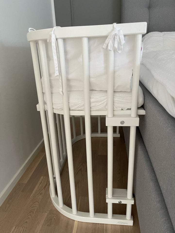 Babyseng, Babybay bedside crib