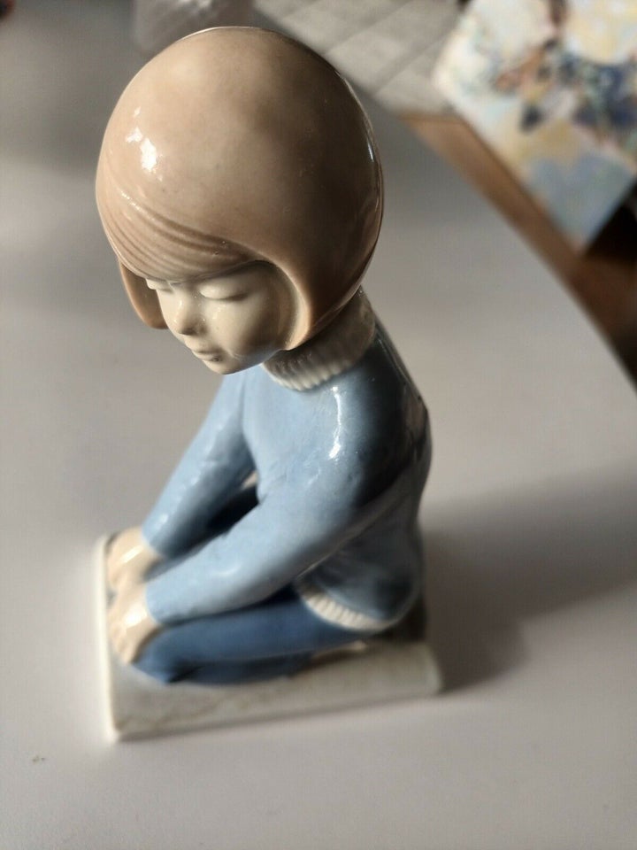 Flot Porcelæns Figur af Pige Højde