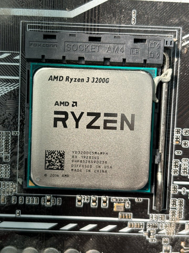 CPU AMD 3200g