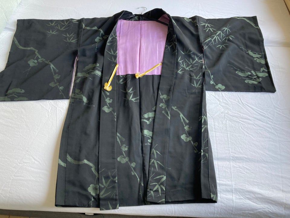 Kimono, Mochi, str. 38