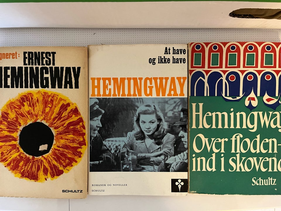 Diverse, Ernest Hemingway, genre: