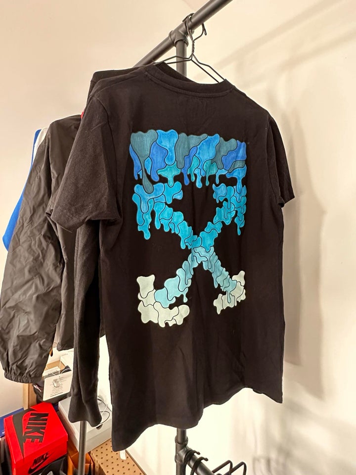 T-shirt, Off-White Limited