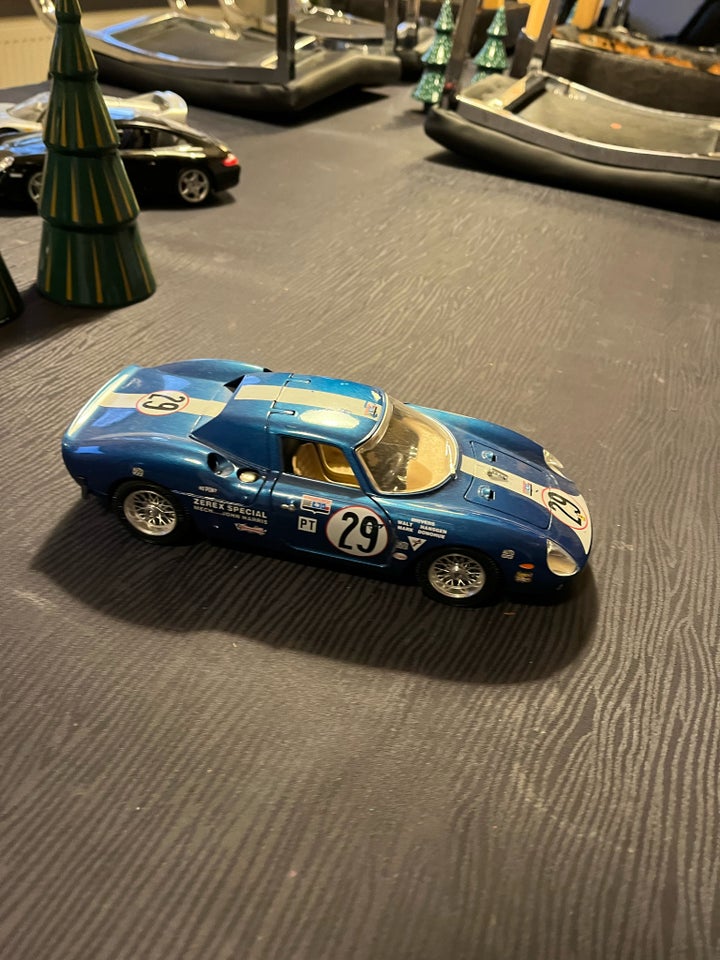 Modelbil, Ferrari Ferrari 250,