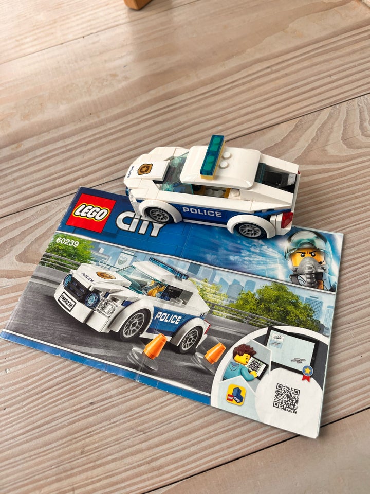 Lego City 60239