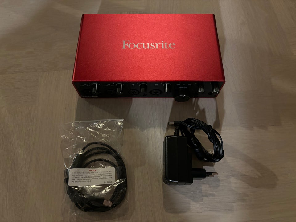 Lydkort, Focusrite Scarlett 18i8