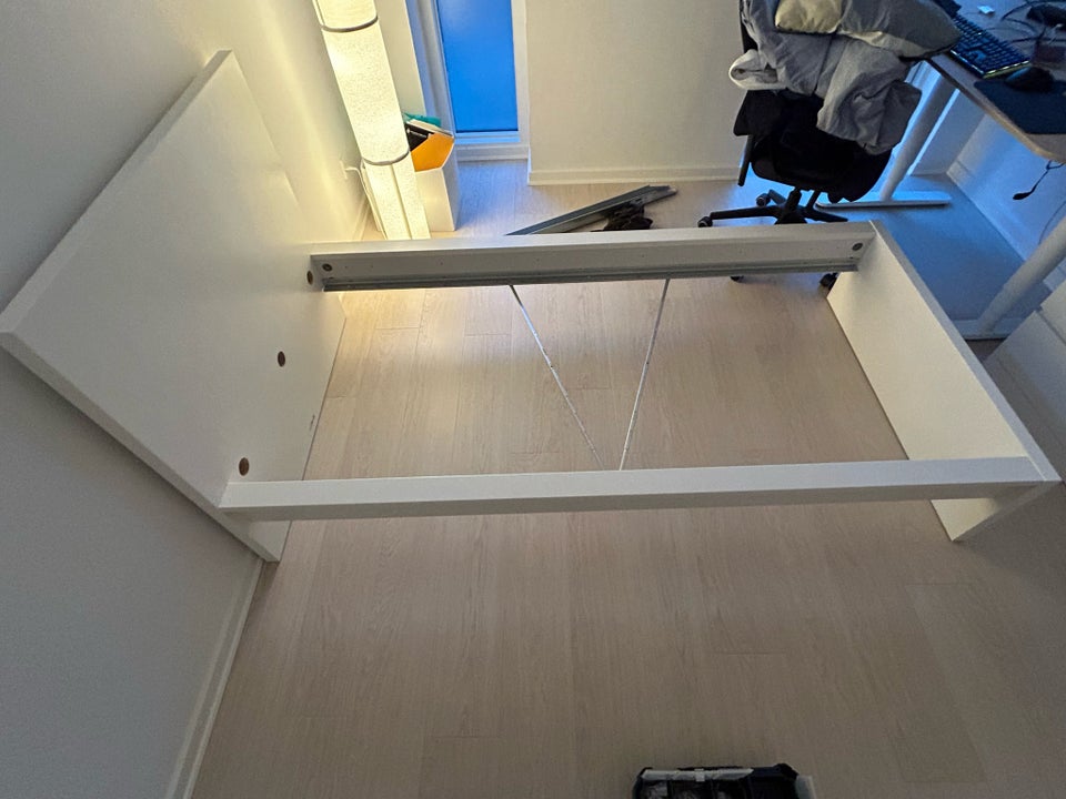 Sengeramme Ikea MALM b: 90 l: 200