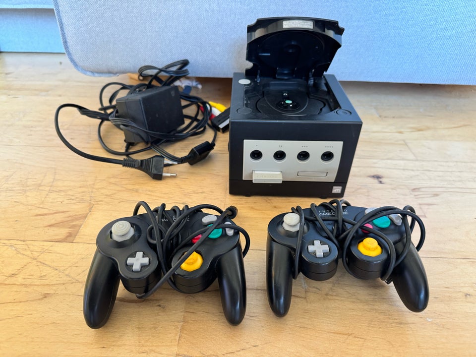 Nintendo Gamecube God