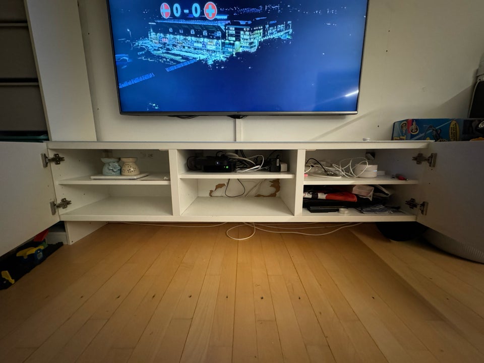 Tv bord IKEA BESTÅ