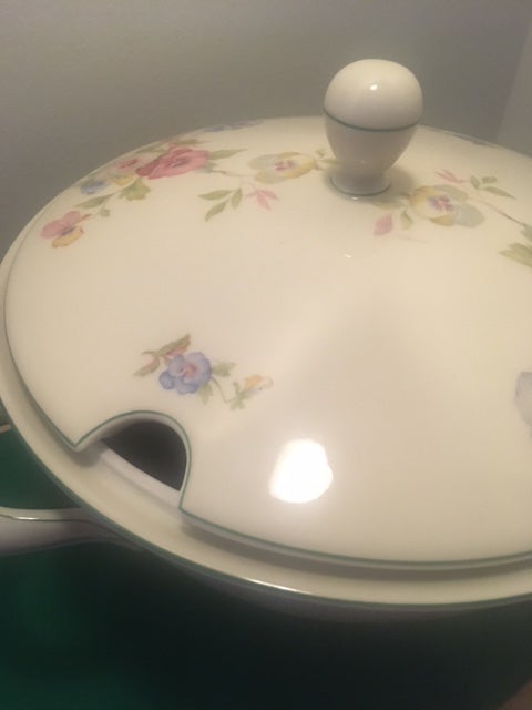 Porcelæn Bowle / Terrin