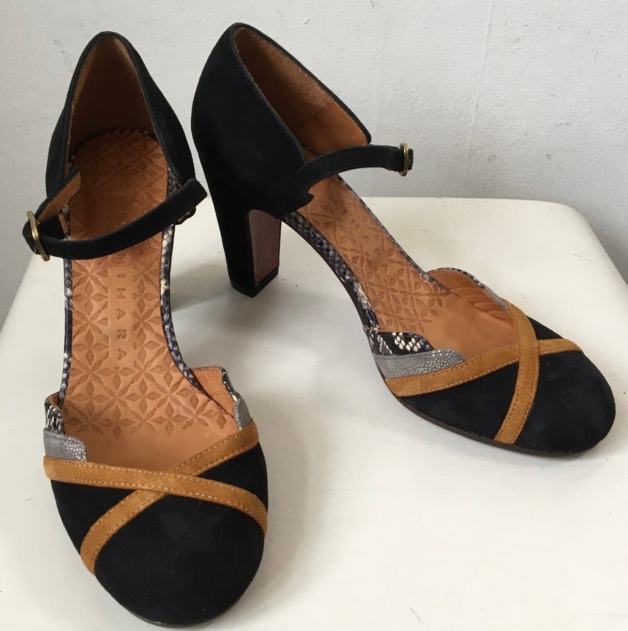 Pumps, str. 37, Chie Mihara