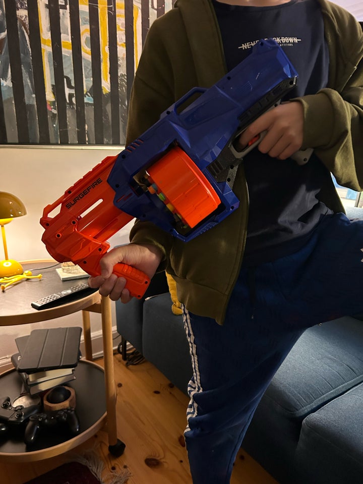 Våben, Nerf guns, Surgefire