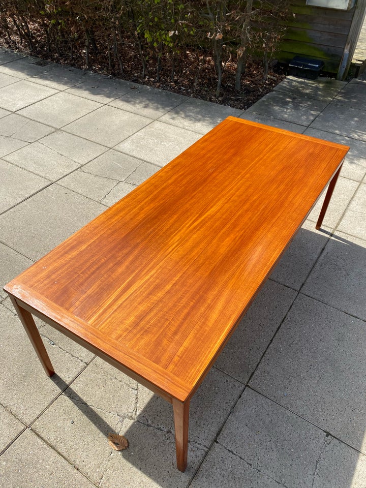 Anden arkitekt Teak spisebord