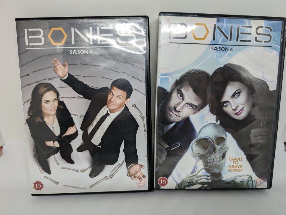 Bones sæson 1 til 10, DVD, TV-serier