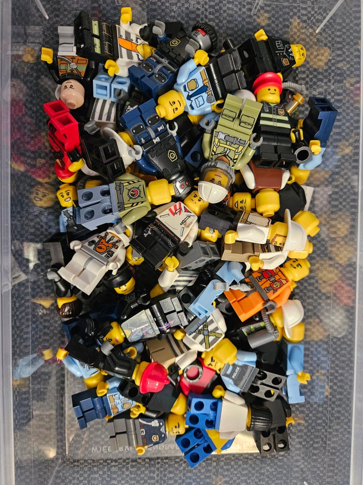 Lego Minifigures, +50 figurer og