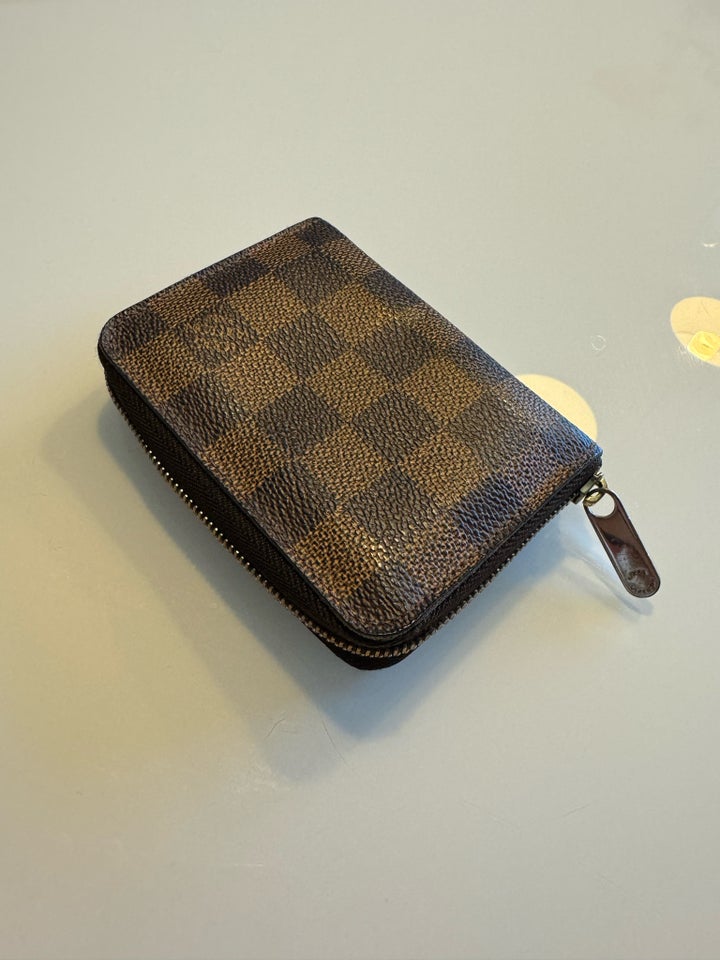 Pung Louis Vuitton