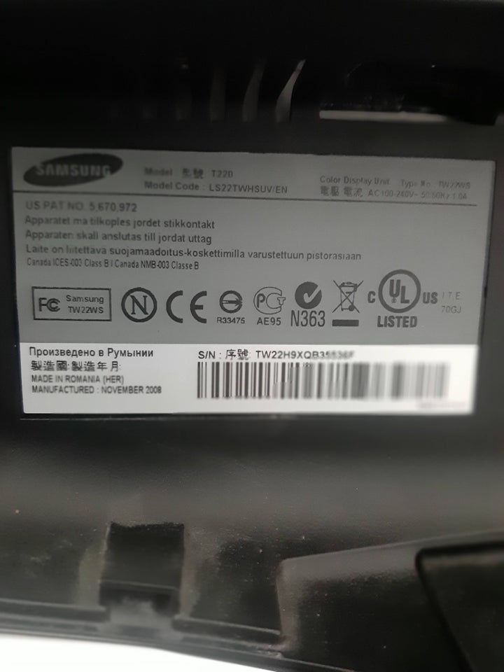 Samsung, SyncMaster T220, 22