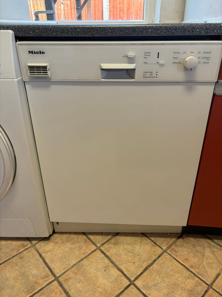 Miele G 976 SCU PLUS indbygning