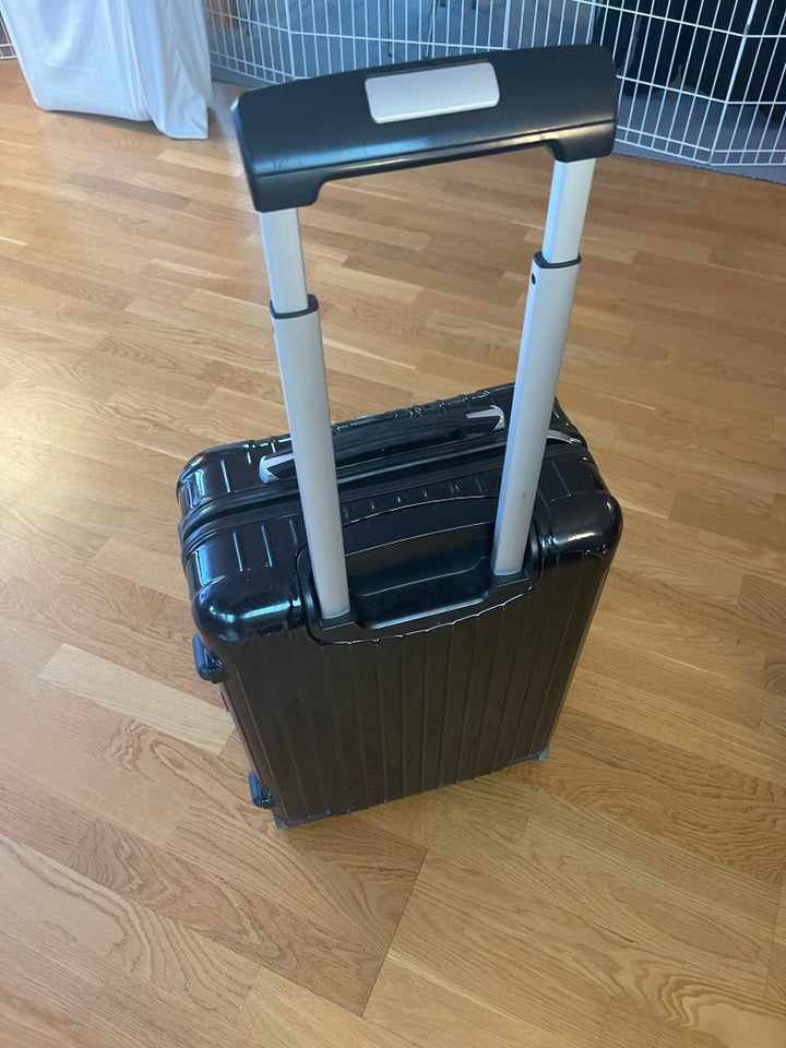 Kuffert Rimowa Salsa Deluxe b: 37